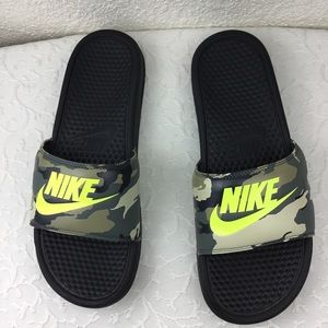 Nike Sandals \u0026 Flip-Flops for Men 